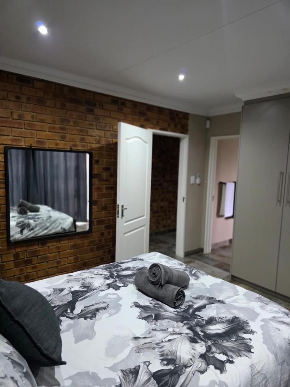Rocky Mountain Holiday Home Hartbeespoort Dış mekan fotoğraf